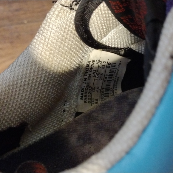 Kobe Bryant Air Force 1s main image 6